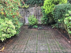 Photo 7- click for photo gallery